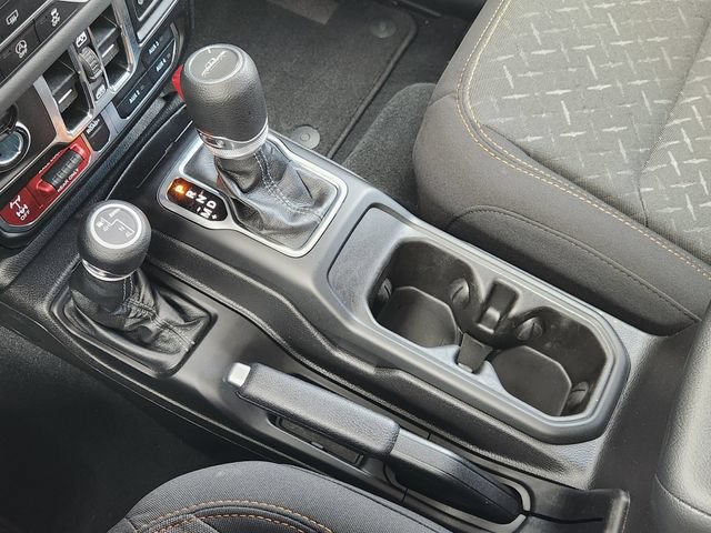 Used 2026 Jeep Gladiator Mojave AWD/4WD image 18