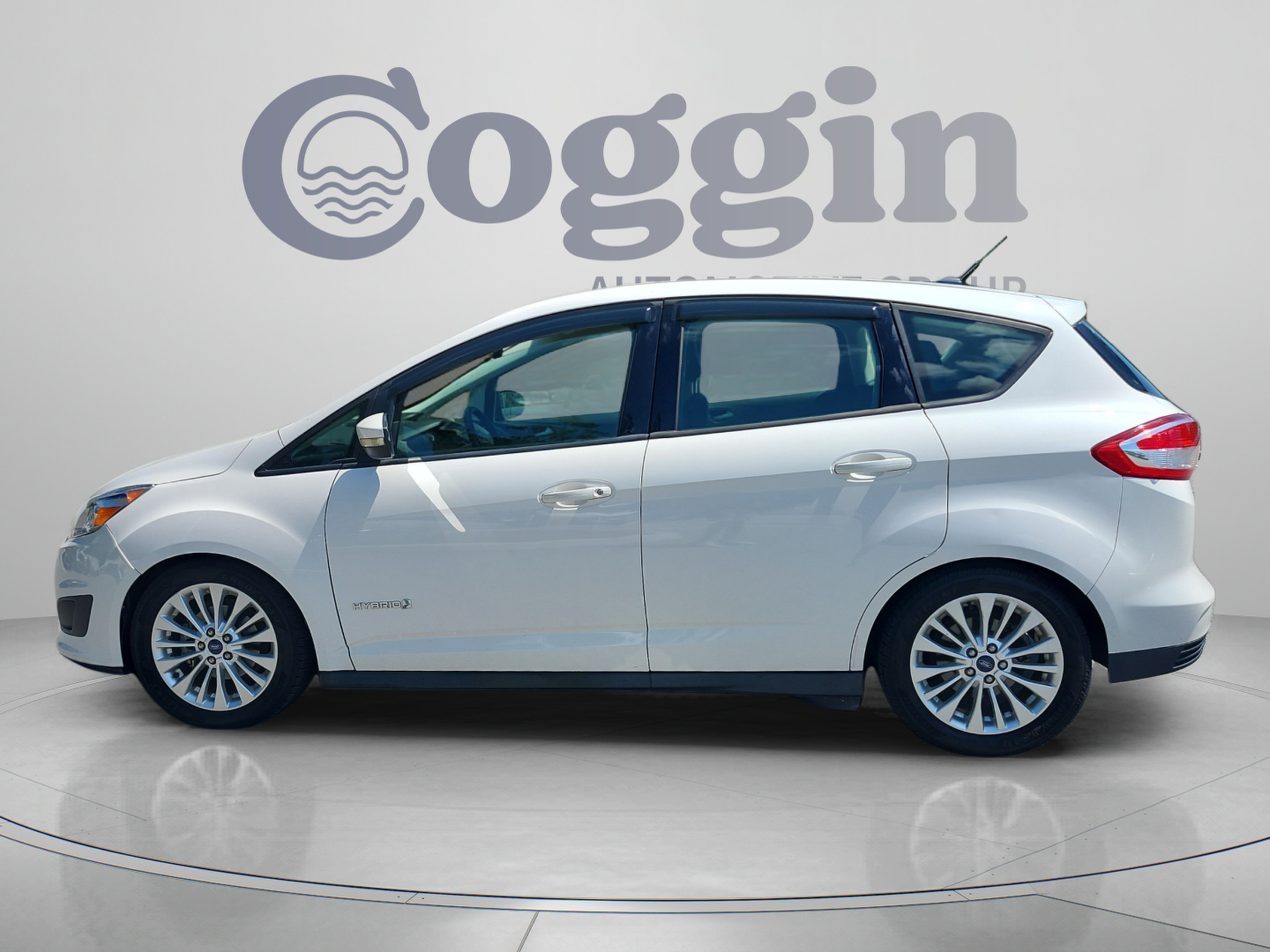 Used 2018 Ford C-MAX SE FWD image 2