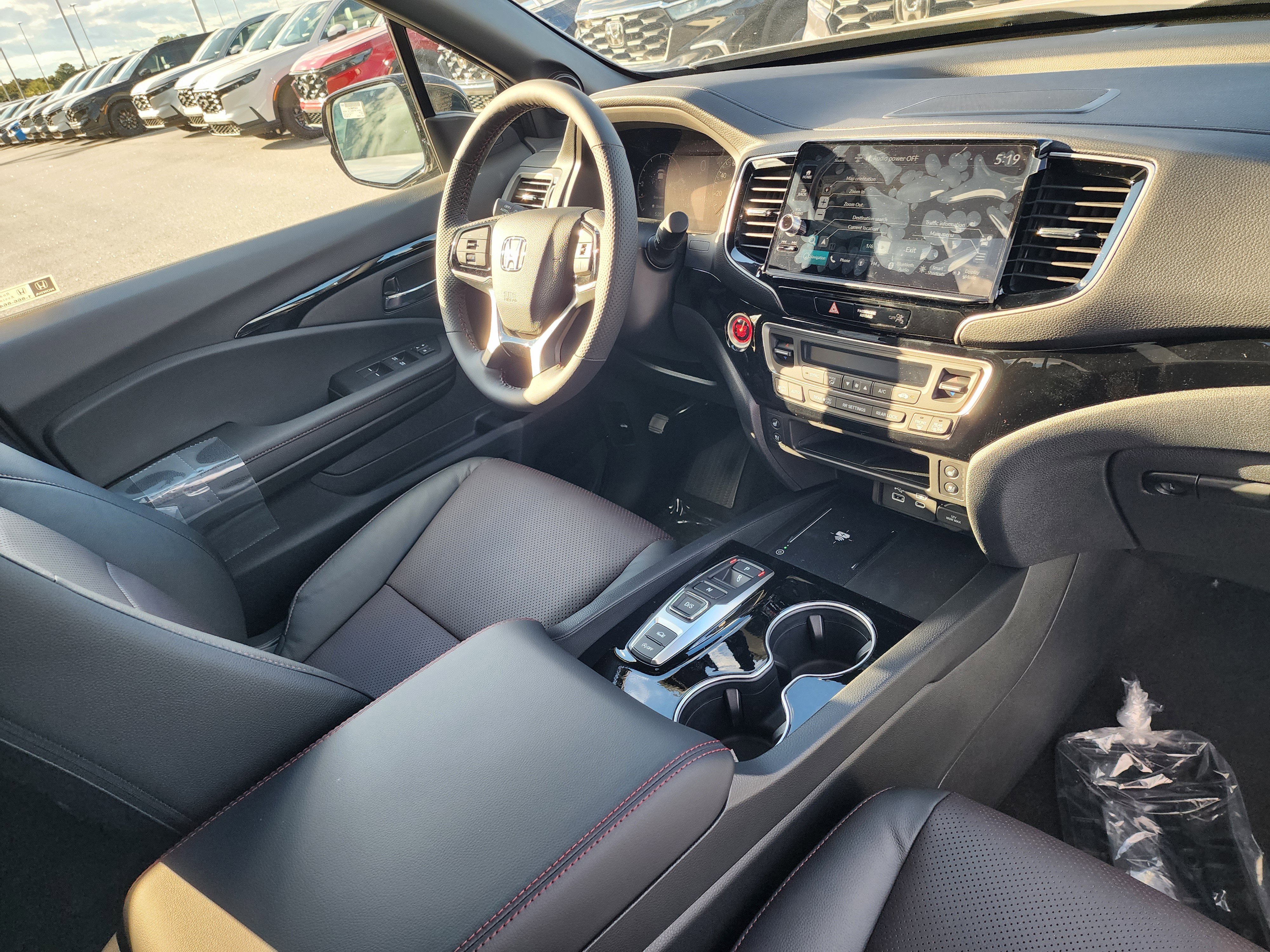 New 2026 Honda Ridgeline Black Edition image 7