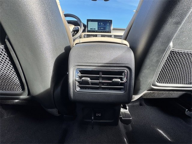 New 2026 Lincoln Corsair Premiere image 16