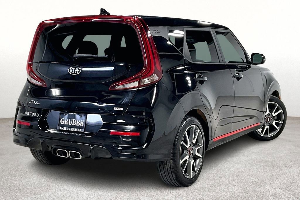 Used 2021 Kia Soul Turbo image 2