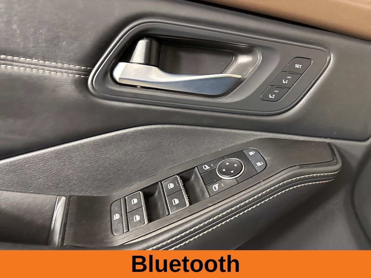 Used 2023 Nissan Rogue SL image 10