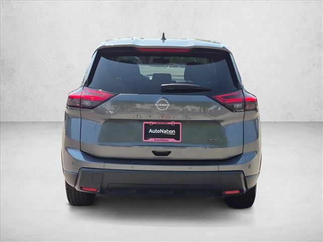 Used 2024 Nissan Rogue SV FWD image 7