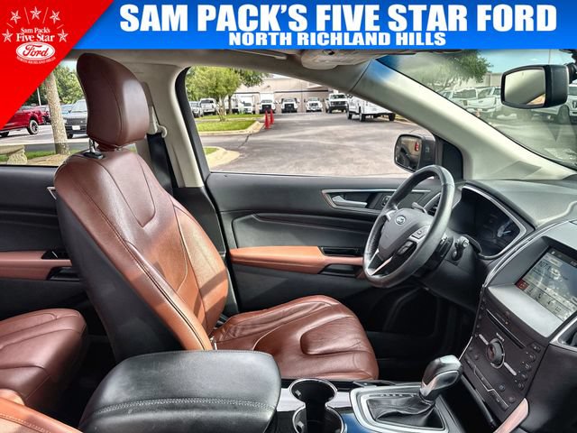 Used 2016 Ford Edge Titanium w/ Equipment Group 301A AWD/4WD image 18