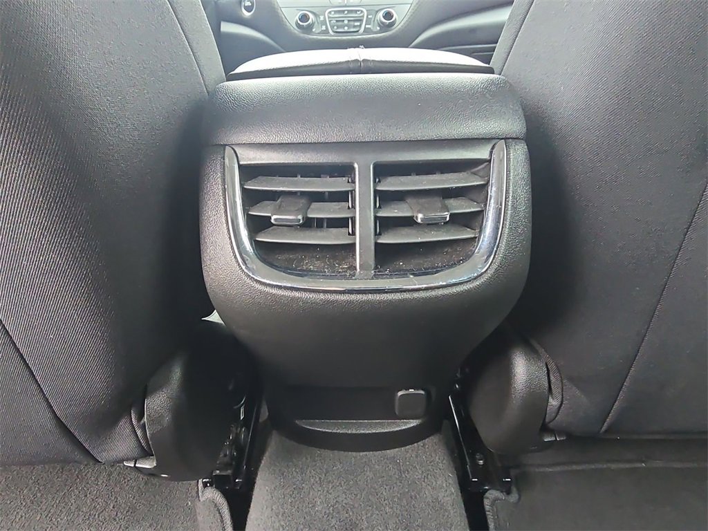 Used 2023 Chevrolet Malibu LT image 22