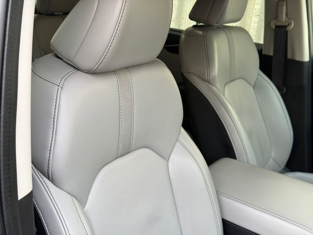 Used 2023 Honda Pilot EX-L image 12