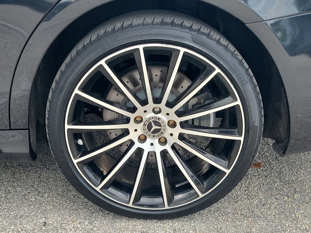 Used 2018 Mercedes-Benz S 560 Sedan image 10