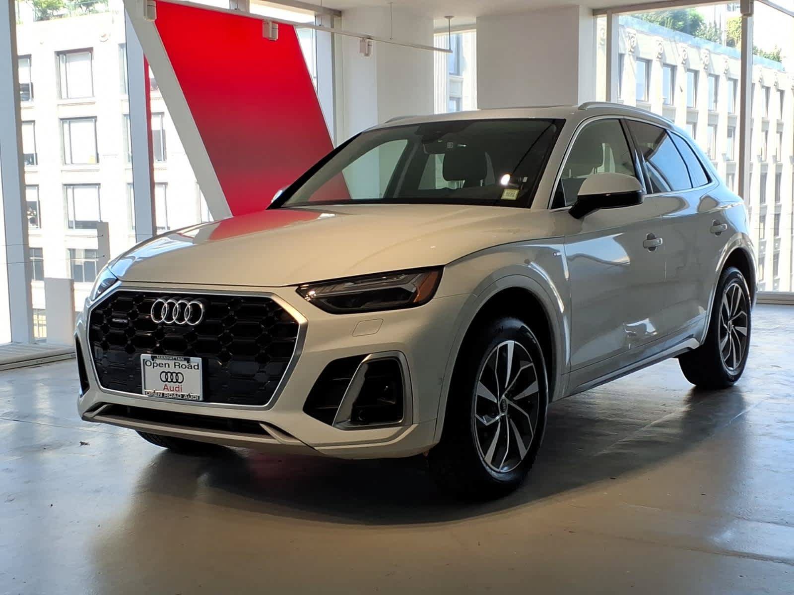 Used 2023 Audi Q5 2.0T Prestige w/ Prestige Package