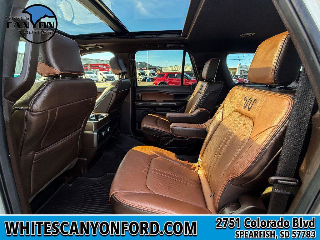 Used 2024 Ford Expedition Max King Ranch image 9
