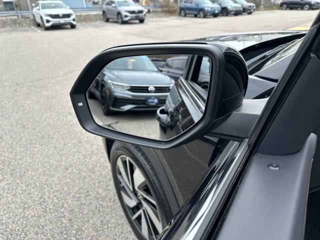 Certified 2025 Volkswagen Atlas SE image 15