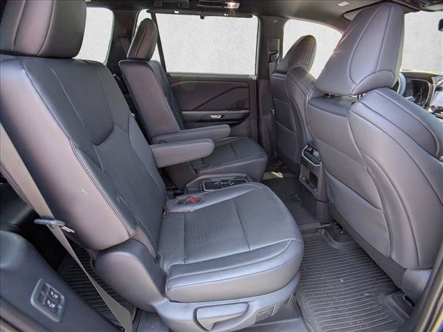 Used 2025 Lexus TX 500h AWD w/ Technology Package image 20