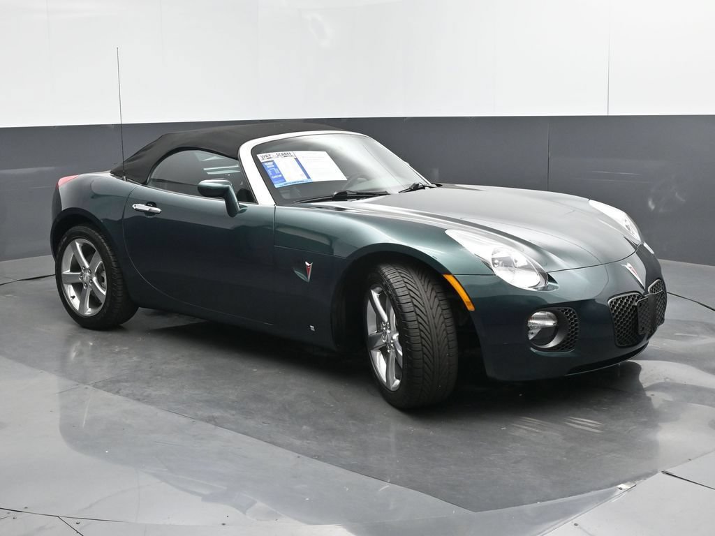 Used 2007 Pontiac Solstice GXP w/ Premium Package RWD image 33