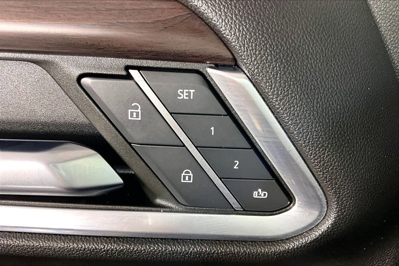 Certified 2023 GMC Sierra 1500 SLT RWD image 35