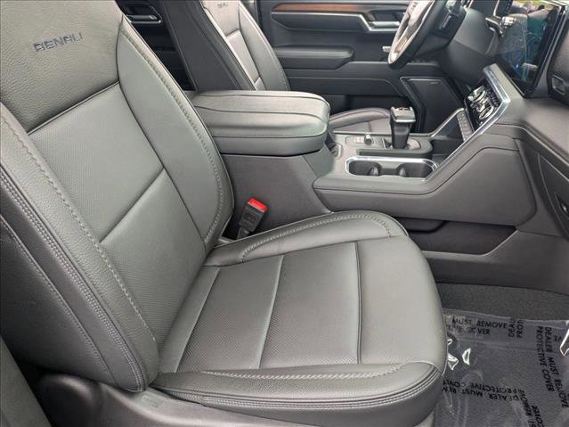 Used 2025 GMC Sierra 1500 Denali w/ Denali Reserve Package image 19