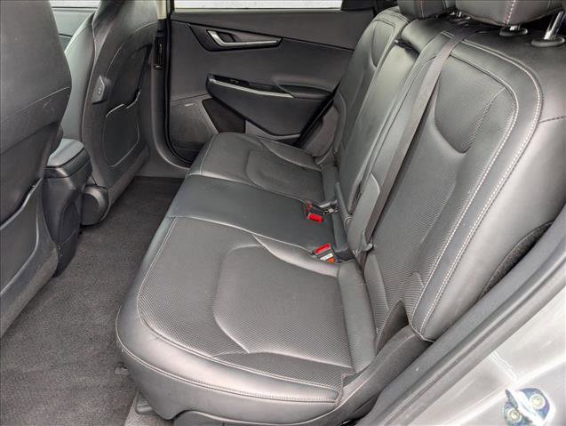 Used 2022 Kia EV6 Wind RWD image 18