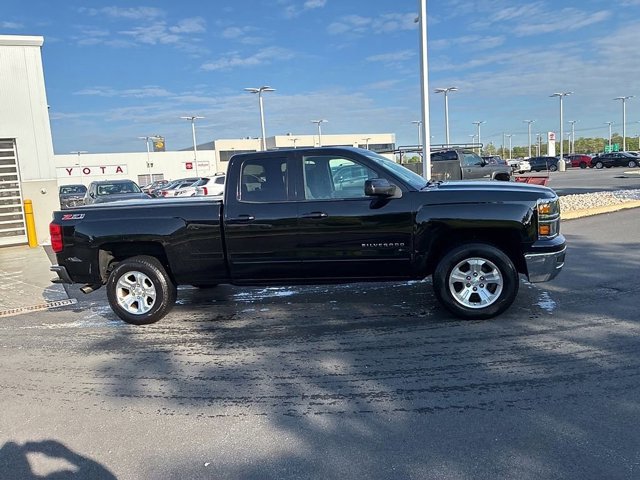 Used 2015 Chevrolet Silverado 1500 LT w/ All Star Edition AWD/4WD image 3
