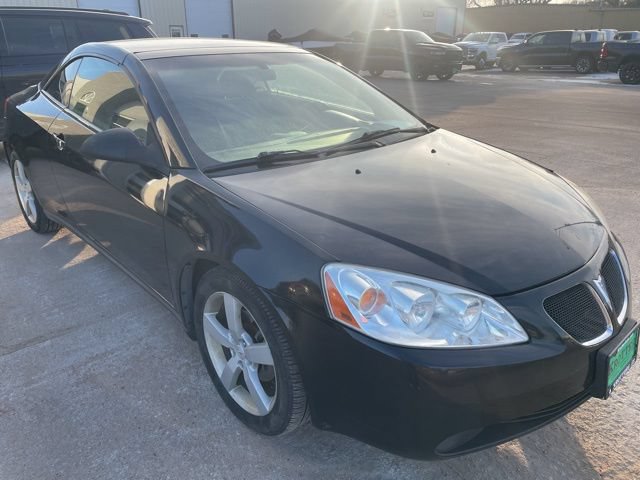 Used 2007 Pontiac G6 GT w/ Premium Package FWD image 2