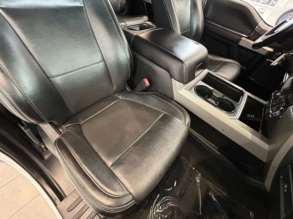 Used 2019 Ford F250 Lariat w/ Lariat Value Package image 40