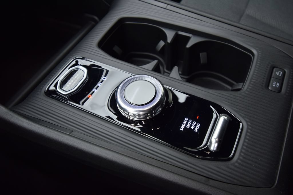 New 2026 Jeep Cherokee Laredo AWD/4WD image 23