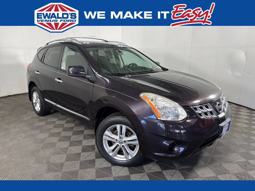 Used 2013 Nissan Rogue SV image 1
