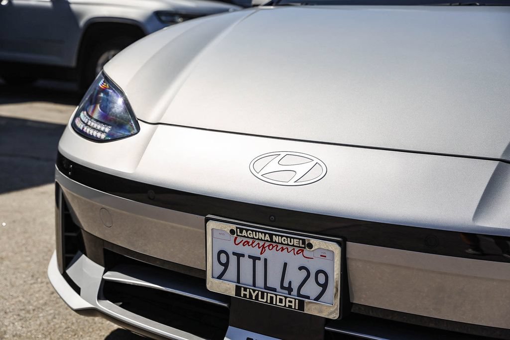 Certified 2024 Hyundai Ioniq 6 Limited RWD image 11