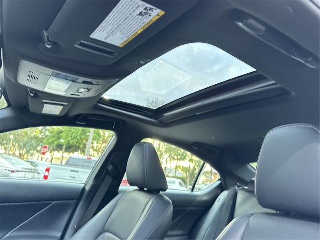 Certified 2024 Lexus IS 350 F Sport image 22