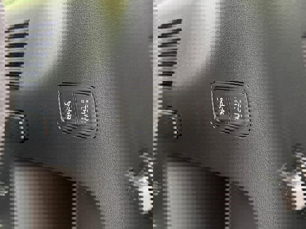 New 2026 Hyundai Santa Fe SE image 7