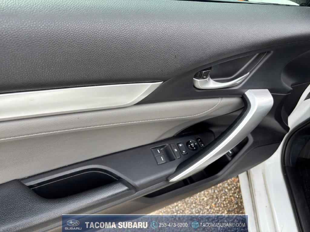 Used 2016 Honda Civic EX-L image 11