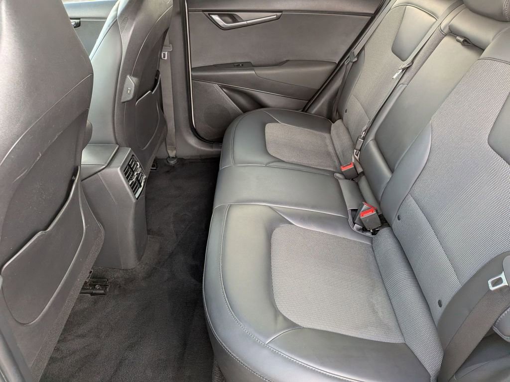Used 2023 Kia Niro Wind image 33