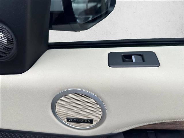 Used 2019 Land Rover Discovery HSE AWD/4WD image 19