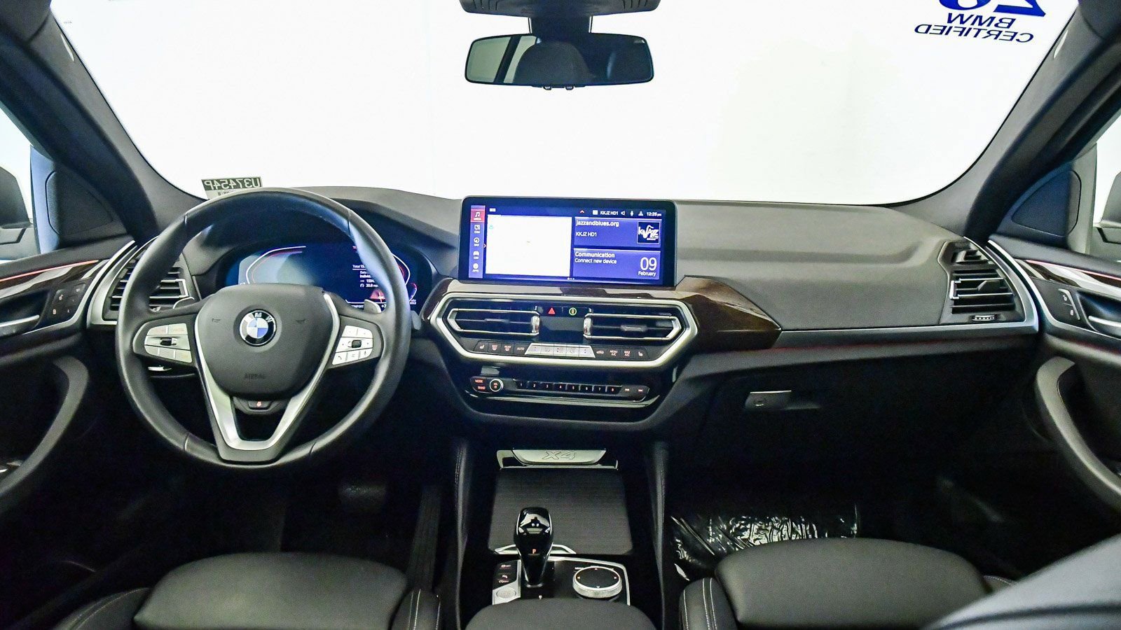 Certified 2023 BMW X4 xDrive30i w/ Convenience Package image 15