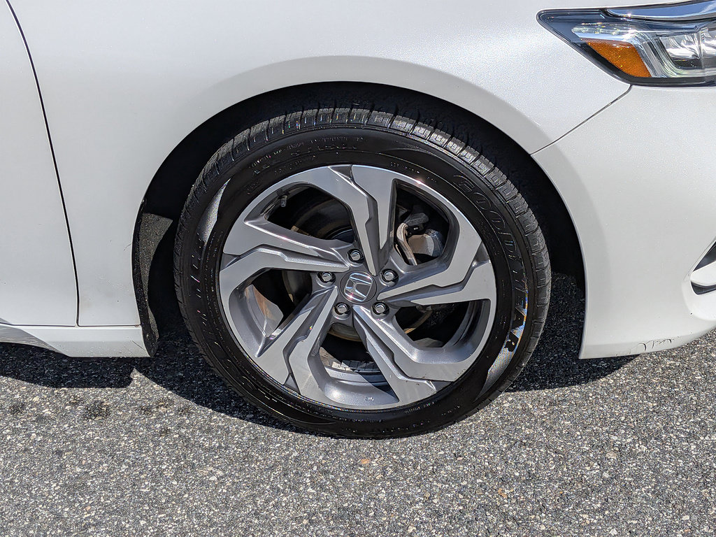 Used 2020 Honda Accord EX-L image 10