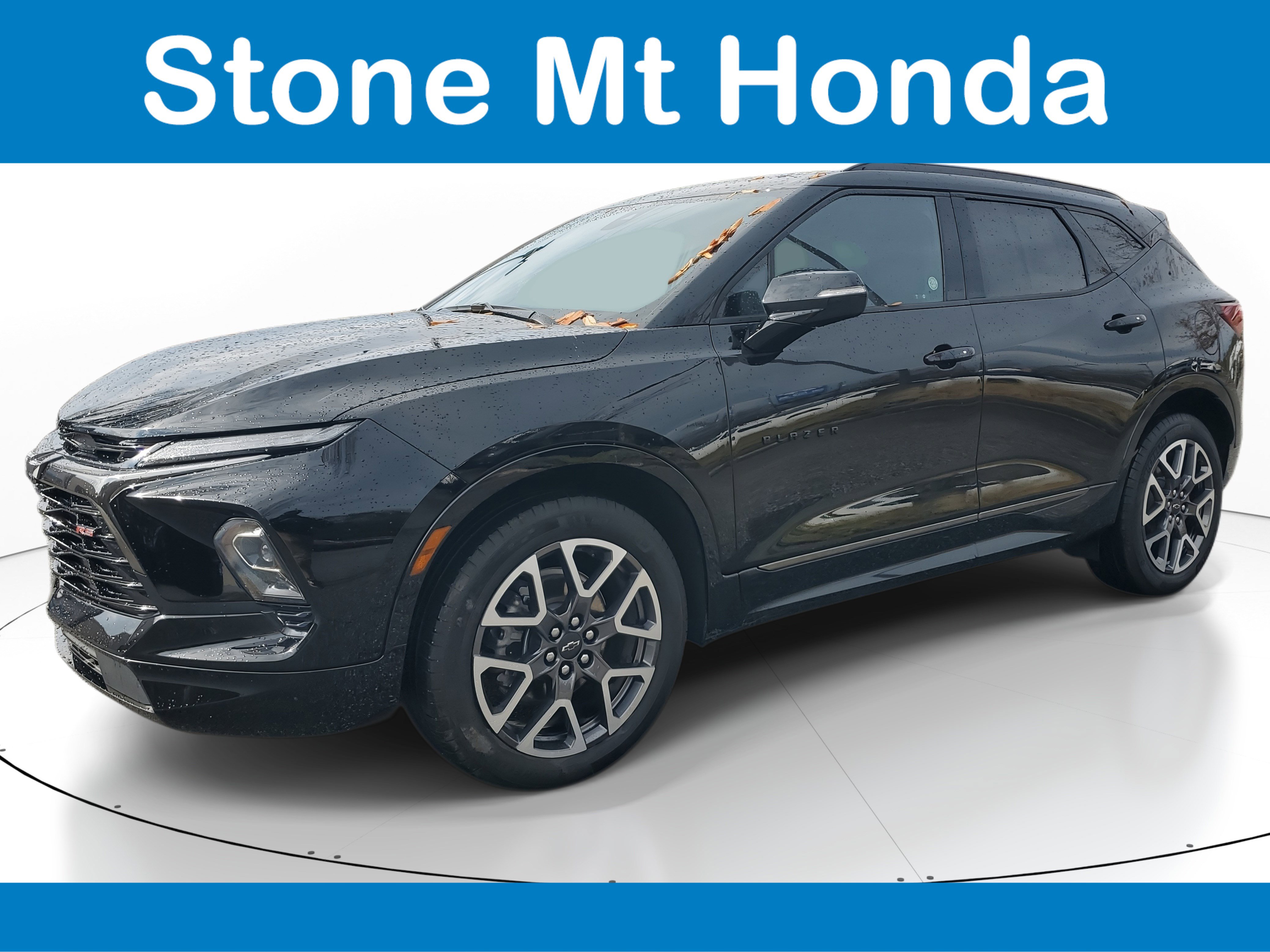 Used 2025 Chevrolet Blazer RS image 3