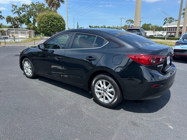 Used 2018 MAZDA MAZDA3 Sport w/ Preferred Equipment Package image 4