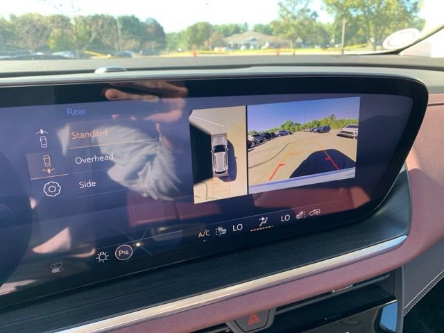 New 2025 Buick Envision Sport Touring image 24