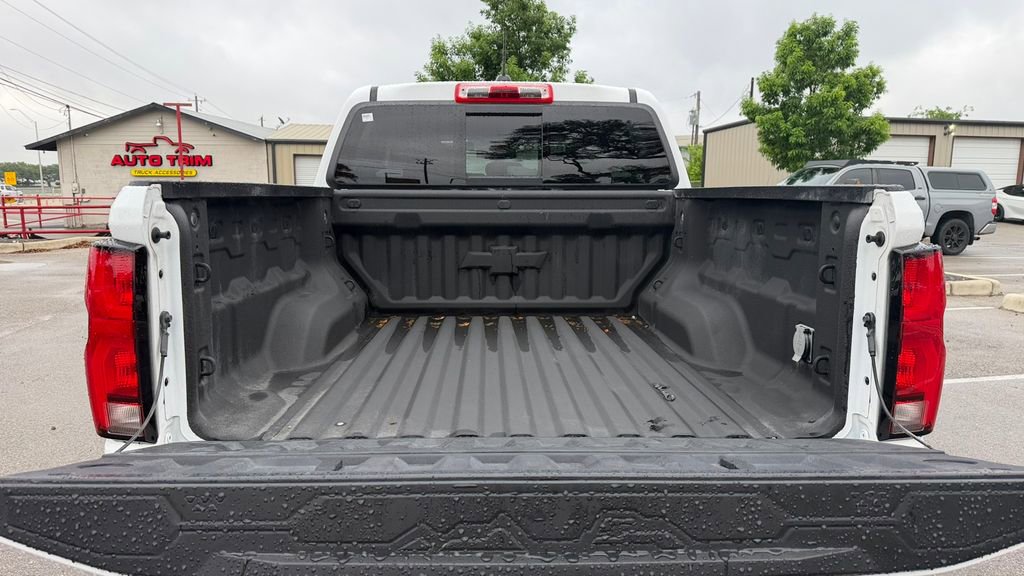 Used 2024 Chevrolet Colorado Z71 w/ Z71 Convenience Package 2 image 36