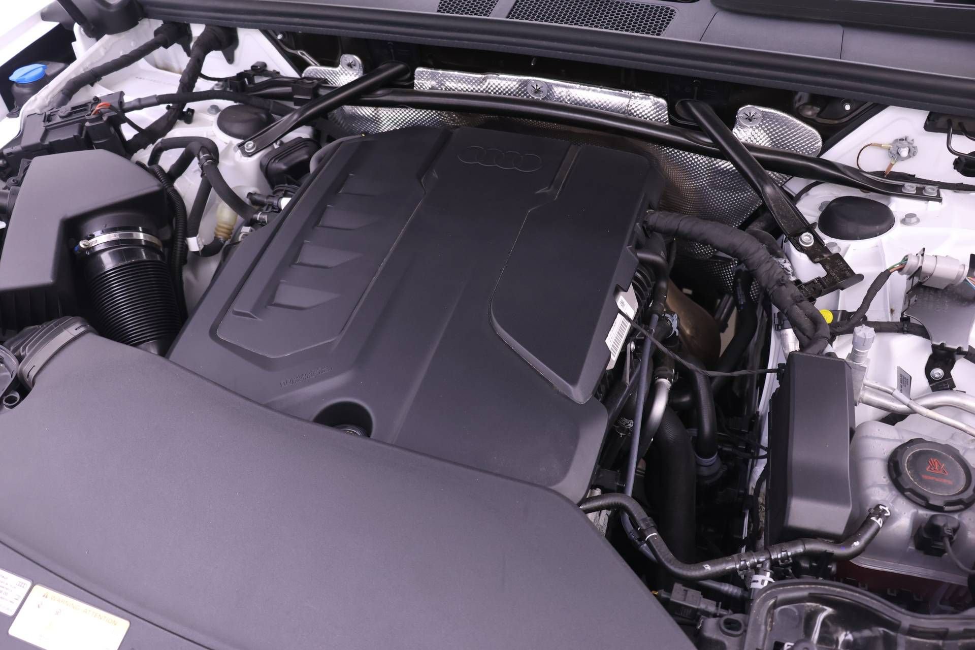 Certified 2025 Audi Q5 Premium AWD/4WD image 25