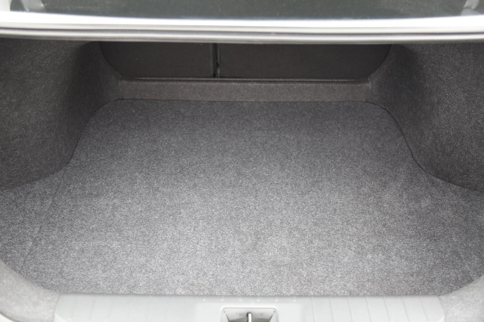 Used 2025 Nissan Sentra SR w/ SR Premium Package image 20