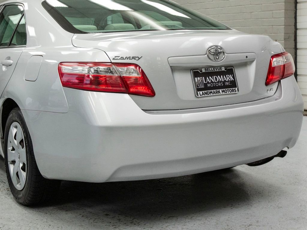 Used 2008 Toyota Camry LE image 31