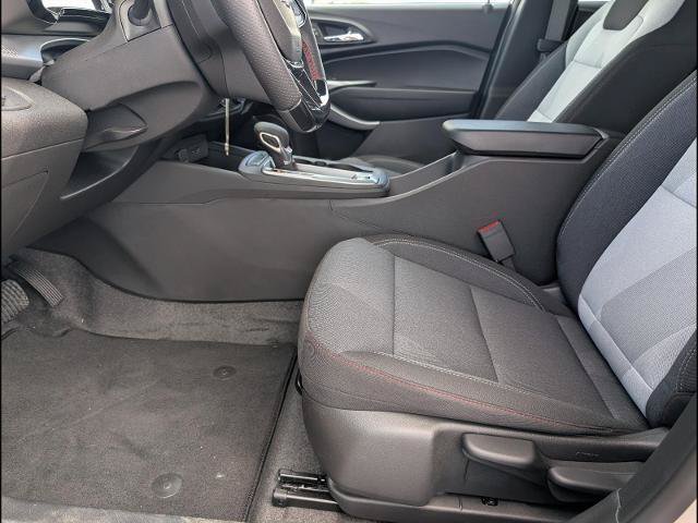 New 2026 Chevrolet Trax RS w/ Sunroof Package FWD image 12