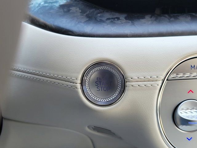 Used 2025 Genesis G90 3.5T image 36