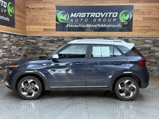 Used 2026 Hyundai Venue SEL FWD image 6