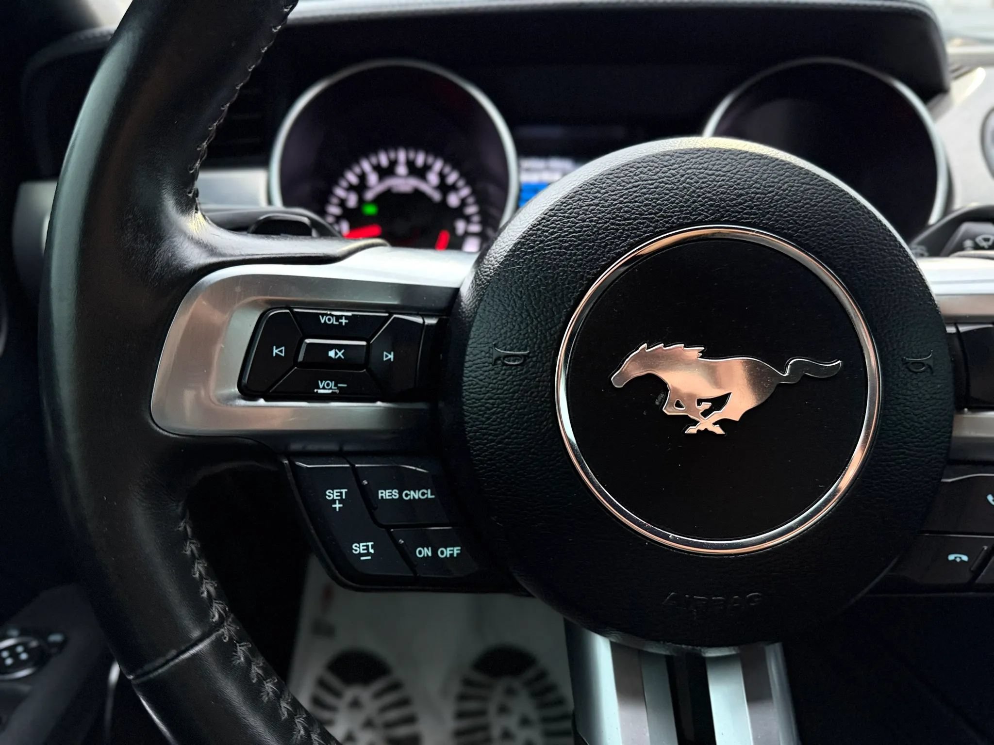 Used 2020 Ford Mustang GT Premium RWD image 19