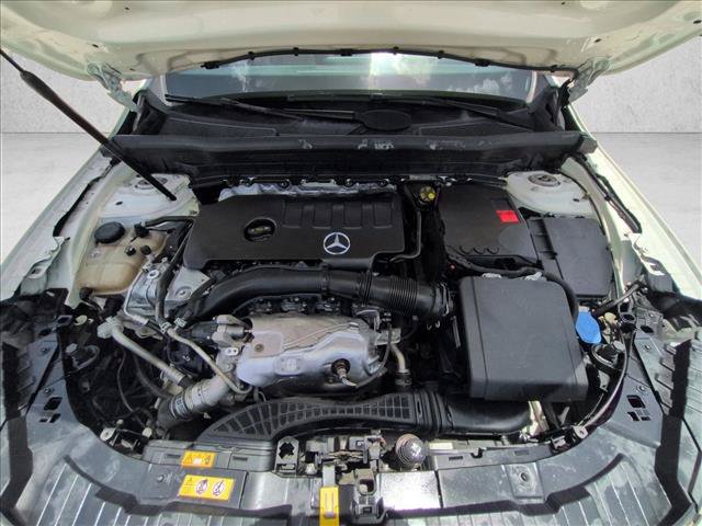 Used 2021 Mercedes-Benz GLB 250 image 22