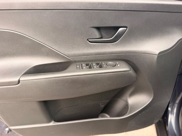 Used 2026 Hyundai Kona SEL Sport FWD image 26