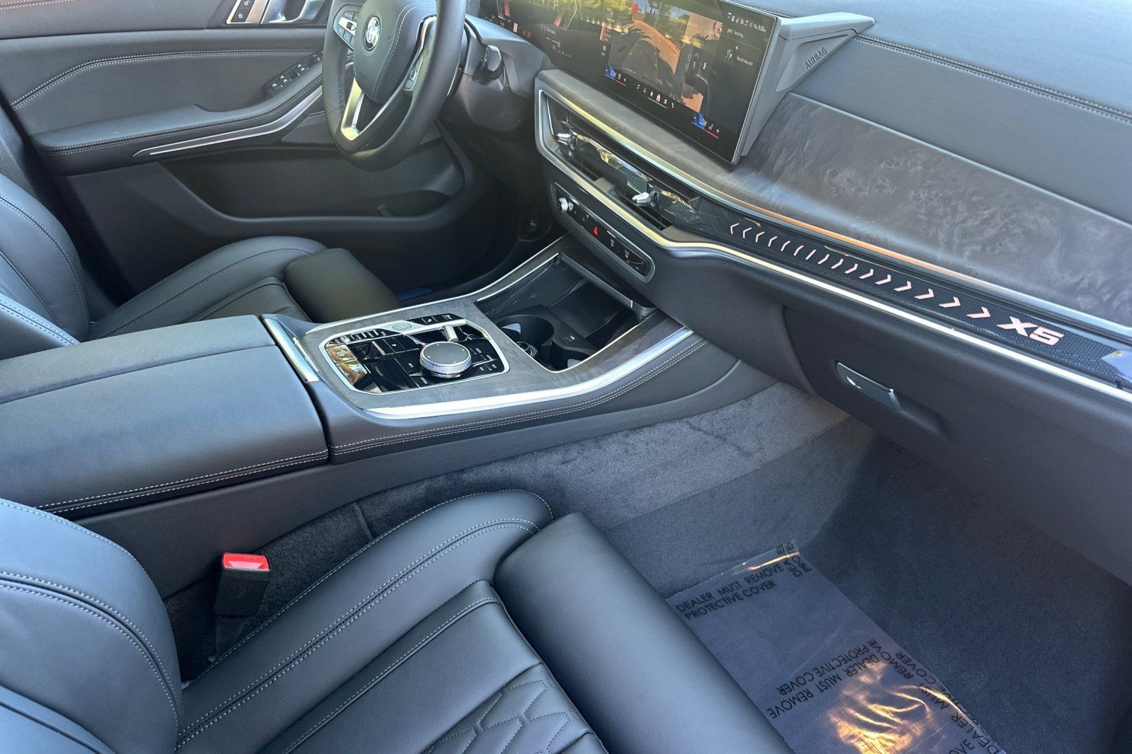 New 2026 BMW X5 xDrive40i w/ Premium Package AWD/4WD image 14