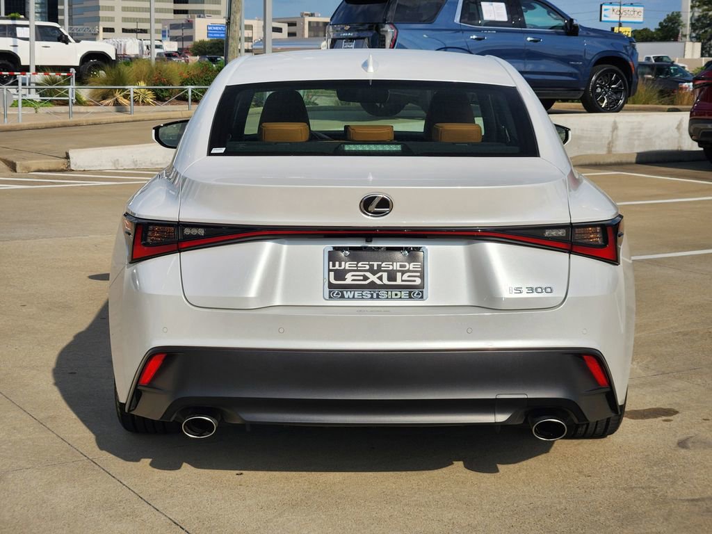 Used 2023 Lexus IS 300 w/ Comfort Package RWD image 6