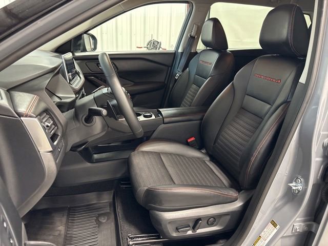 Used 2025 Nissan Rogue SV w/ Rock Creek Premium Package AWD/4WD image 13
