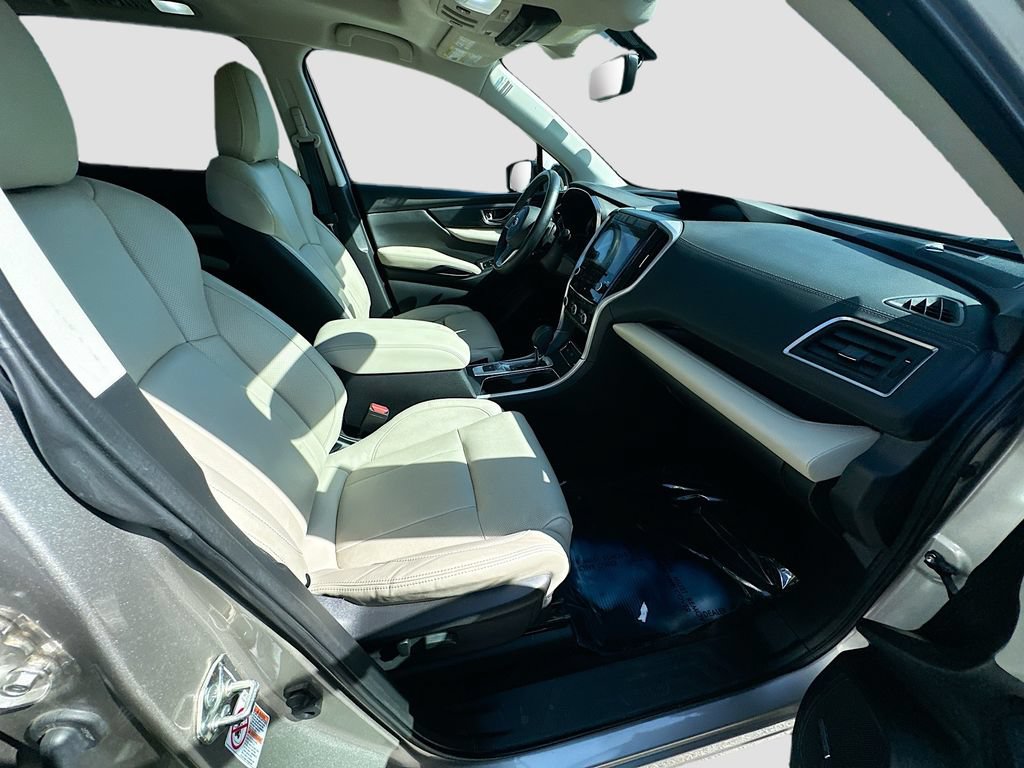 Used 2020 Subaru Ascent Limited w/ Technology Package AWD/4WD image 29