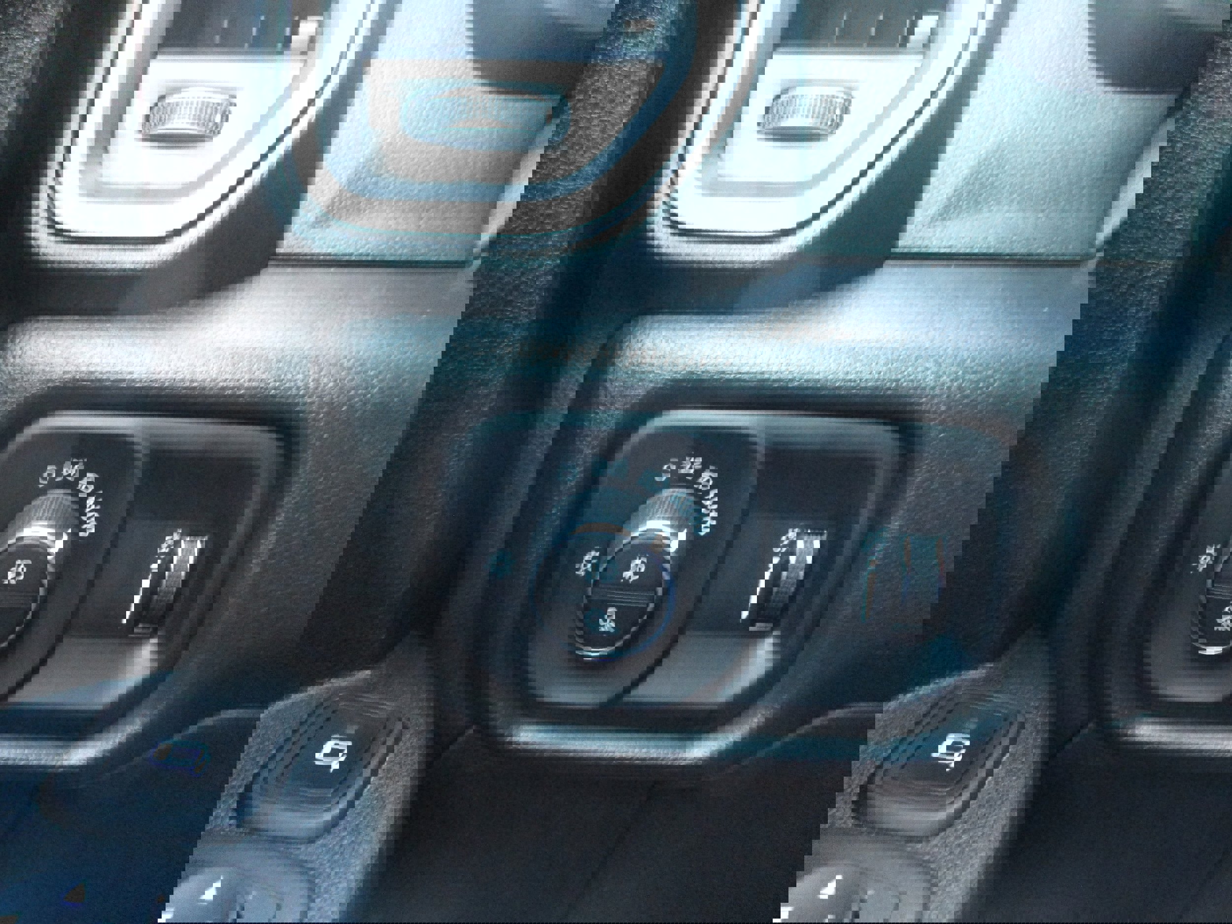 Used 2023 RAM 2500 Tradesman image 24